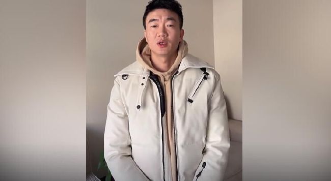 丰满寡妇一级毛片